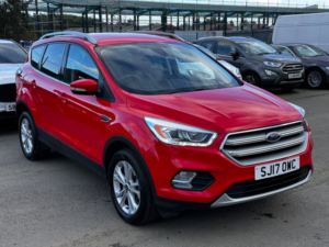 2017 Ford Kuga 2.0 Tdci Titanium in Red — image 4