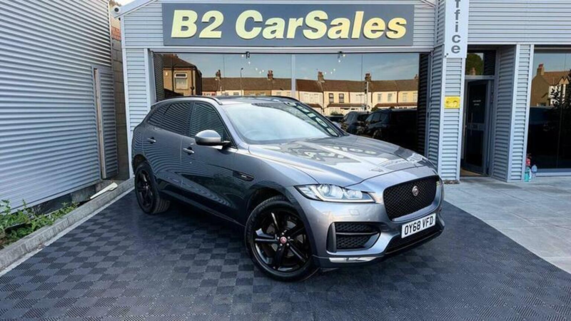2018 Jaguar F-Pace 2.0 D180 R-Sport Auto AWD Euro 6 (s/s) 5dr in Grey — image 1