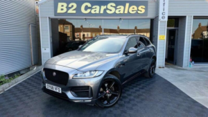 2018 Jaguar F-Pace 2.0 D180 R-Sport Auto AWD Euro 6 (s/s) 5dr in Grey — image 3