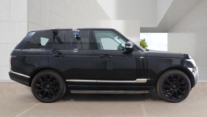 2014 Land Rover Range Rover 3.0 Td V6 Vogue in Black — image 5