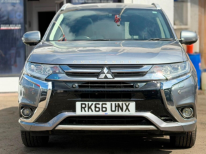 2016 Mitsubishi Outlander 2.0h 12kwh Gx5hs CVT 4WD Euro 6 (s/s) 5dr in Grey — image 6