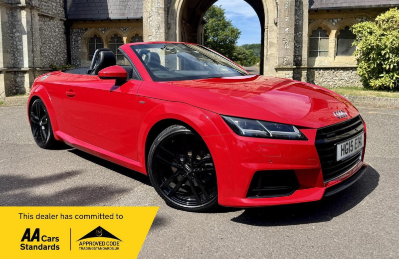 2015 Audi Tt 2.0 Tfsi S Line Roadster S Tronic Quattro Euro 6 (s/s) 2dr in Red — image 1