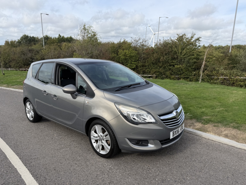 2016 Vauxhall Meriva 1.4 I Turbo Se in Brown — image 1