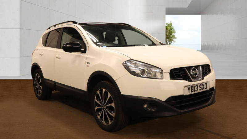 2013 Nissan Qashqai 1.6 360 in White — image 1