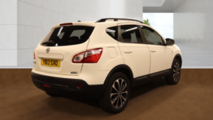 2013 Nissan Qashqai 1.6 360 in White — image 4