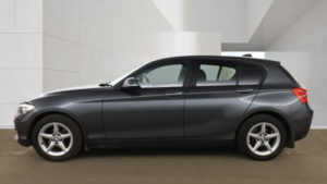 2018 BMW 1 Series 2.0 118d Se 5-Door in Grey — image 6