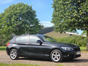 2018 BMW 1 Series 1.5 118i Se Business Auto Euro 6 (s/s) 5dr in Black — image 2