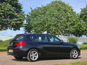 2018 BMW 1 Series 1.5 118i Se Business Auto Euro 6 (s/s) 5dr in Black — image 4