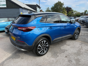 2018 Vauxhall Grandland X 1.2 Turbo Elite Nav SUV 5dr Petrol Manual Euro 6 (s/s) (130 Ps) in Blue — image 4