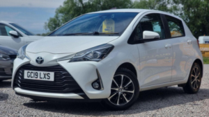 2019 Toyota Yaris 1.5 Vvt-I Icon Tech Euro 6 5dr in White — image 5