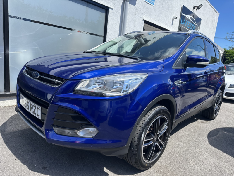 2015 Ford Kuga 2.0 Tdci Titanium in Blue — image 1