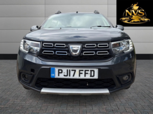 2017 Dacia Sandero Stepway 0.9 Stepway Ambiance Tce 90 in Grey — image 2