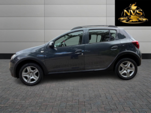 2017 Dacia Sandero Stepway 0.9 Stepway Ambiance Tce 90 in Grey — image 4
