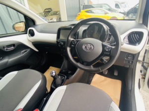 2018 Toyota Aygo 1.0 Vvt-I X-Press in White — image 3