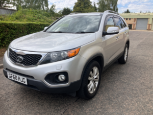 2010 Kia Sorento 2.2 Crdi Kx-3 SUV 5dr Diesel Auto AWD Euro 5 (snav) (194 Bhp) in Silver — image 3