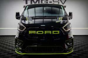 2022 Ford Transit Custom 2.0 Custom Limited Panel Van 5dr Diesel Manual L1 H1 Euro 6 Tmg Rs in Black — image 3
