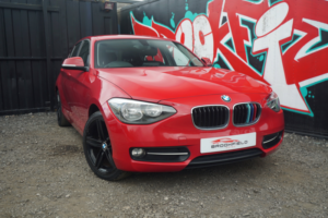 2014 BMW 1 Series 2.0 116d Sport Hatchback 5dr Diesel Manual Euro 5 (s/s) (116 Ps) in Red — image 3