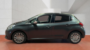 2017 Peugeot 208 1.2 Puretech Allure in Grey — image 6