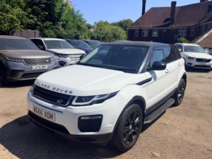 2016 Land Rover Range Rover Evoque Ed4 Se Tech in White — image 5