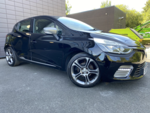 2016 Renault Clio 0.9 Dynamique S Nav Tce 90 in Black — image 4