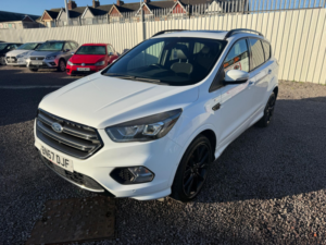 2017 Ford Kuga 2.0 Tdci St-Line X Euro 6 (s/s) 5dr in White — image 4