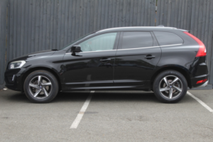2015 Volvo Xc60 2.4 R-Design Lux Nav D5 AWD in Black — image 5