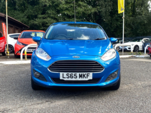 2015 Ford Fiesta 1.25 Zetec Hatchback 5dr Petrol Manual Euro 6 (82 Ps) in Blue — image 3