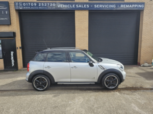 2014 MINI Countryman 2.0 Cooper Sd All4 Countryman in Silver — image 6