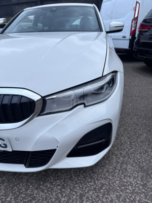 2019 BMW 3 Series 2.0 330e 12kwh M Sport Auto Euro 6 (s/s) 4dr in White — image 4