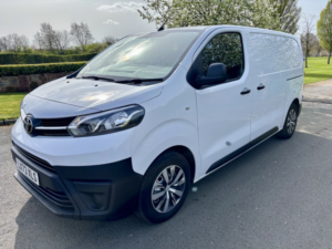 2023 Toyota Proace 1.5 D Active 120 Mwb Manual Panel Van Eu6 Ulez in White — image 2