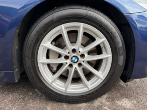 2018 BMW 5 Series 2.0 525d Se Saloon 4dr Diesel Auto Euro 6 (s/s) (231 Ps) in Blue — image 4