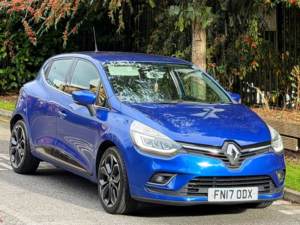 2017 Renault Clio 0.9 Tce Dynamique S Nav Hatchback 5dr Petrol Manual Euro 6 (s/s) (90 Ps) in Blue — image 5