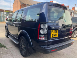 2016 Land Rover Discovery 4 3.0 Sd V6 Graphite Auto 4WD Euro 6 (s/s) 5dr in Blue — image 4