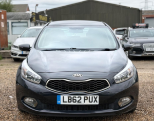 2012 Kia Ceed 1.6 Gdi 3 Dct Euro 5 5dr in Black — image 5