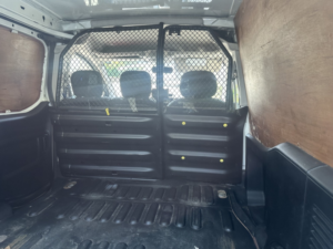 2011 Citroen Berlingo 1.6 Hdi 850 Enterprise Special Edition in White — image 5