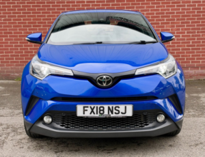 2018 Toyota C-Hr 1.2 Vvt-I Icon in Blue — image 2