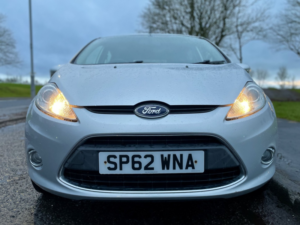 2012 Ford Fiesta 1.3 Zetec in Silver — image 5
