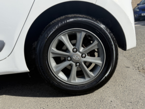 2014 Hyundai I10 1.2 Premium in White — image 6