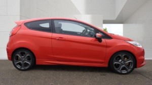 2013 Ford Fiesta 1.6t Ecoboost St-2 Euro 5 3dr in Orange — image 2
