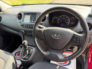 2018 Hyundai I10 1.2 Premium Se Hatchback 5dr Petrol Auto Euro 6 (87 Ps) in Red — image 5