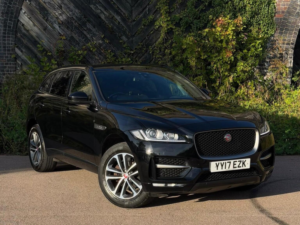 2017 Jaguar F-Pace 2.0 D180 R-Sport Auto AWD Euro 6 (s/s) 5dr in Black — image 2