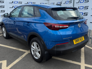 2018 Vauxhall Grandland X 1.2 Turbo Se SUV 5dr Petrol Manual Euro 6 (s/s) (130 Ps) in Blue — image 4