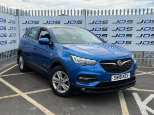 2018 Vauxhall Grandland X 1.2 Turbo Se SUV 5dr Petrol Manual Euro 6 (s/s) (130 Ps) in Blue — image 5