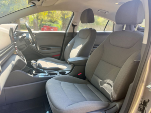 2022 Hyundai Ioniq 1.6 H-Gdi 8.9kwh Premium Hatchback 5dr Petrol Plug-In Hybrid Dct Euro 6 (s/s) (141 Ps) in Grey — image 5