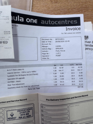2012 Ford Focus 1.6 Zetec Euro 5 5dr in Red — image 6