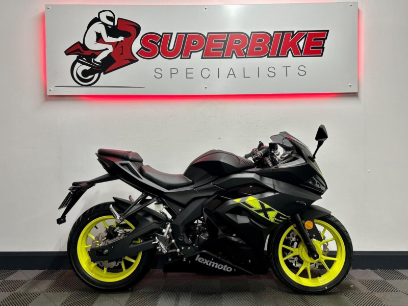 2026 Lexmoto Lxs 125 125 E55 Euro 5 in Black — image 1