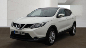 2014 Nissan Qashqai 1.2 Dig-T Acenta Premium 2WD Euro 5 (s/s) 5dr in White — image 6