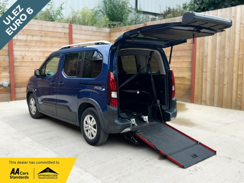 2021 Peugeot Rifter 3 SEAT Petrol Auto Wheelchair Accessible Disabled Access Vehicle Wav in Blue — image 1