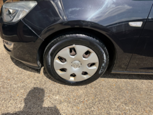 2010 Vauxhall Astra 1.6 16v Exclusiv in Black — image 6