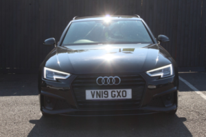 2019 Audi A4 Avant 2.0 Tdi 35 Black Edition in Black — image 2
